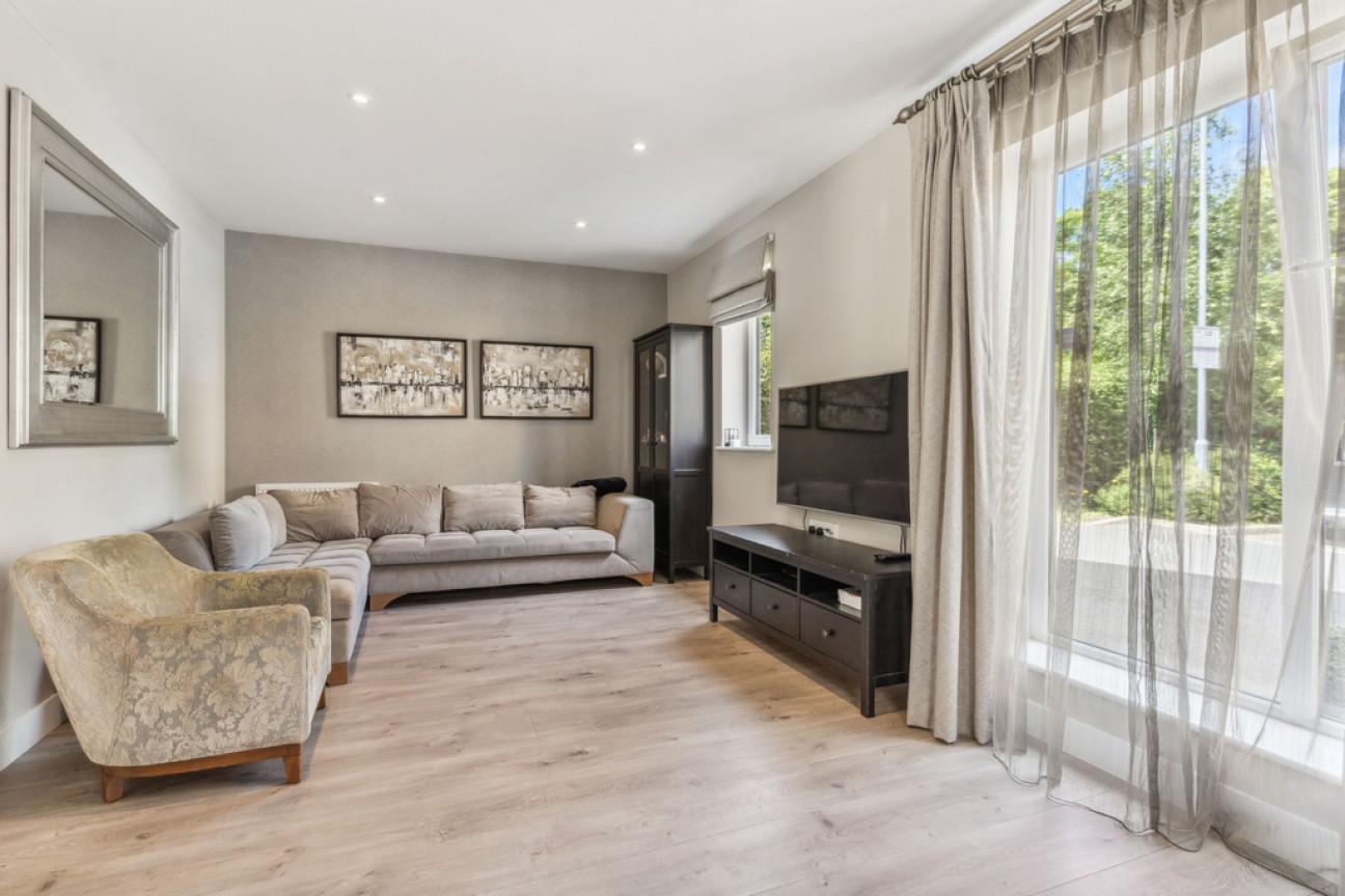 George Yeomans Close, Cheshunt, EN8 9FQ