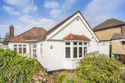 Manor Road, Potters Bar, Hertfordshire