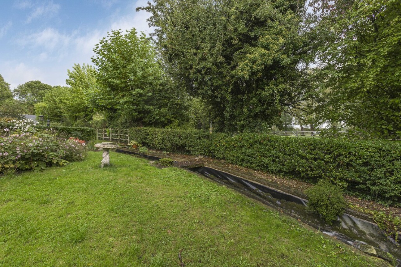 The Cottages, Longwick Mill, Lower Icknield Way, Longwick, Princes Risborough, Buckinghamshire