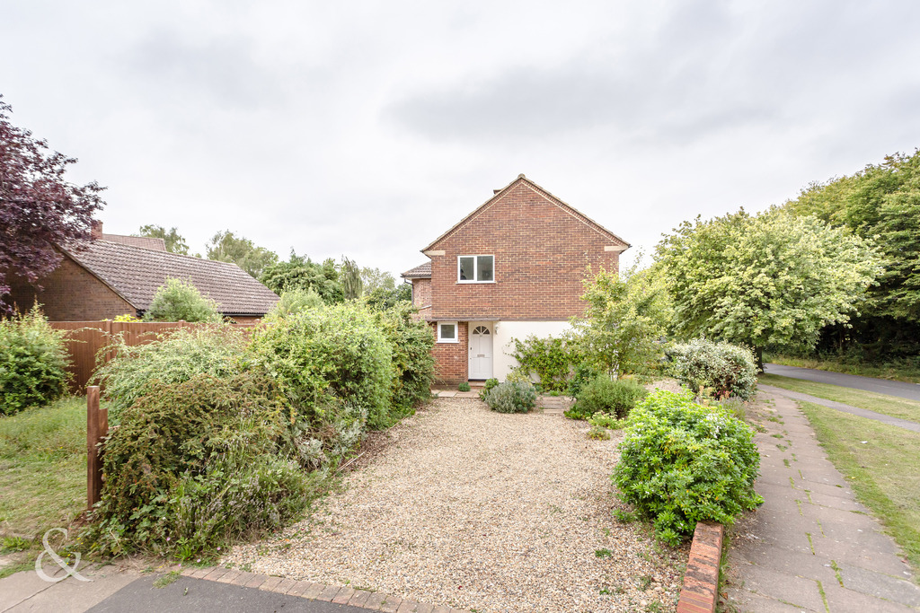 Frobisher Road, St. Albans, Hertfordshire