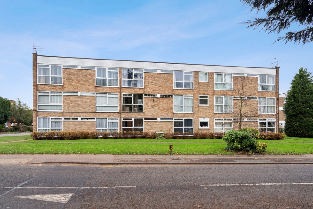 Barclay Court, Park View, Hoddesdon, Hertfordshire