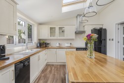 Markyate Road, Slip End, Luton, Bedfordshire