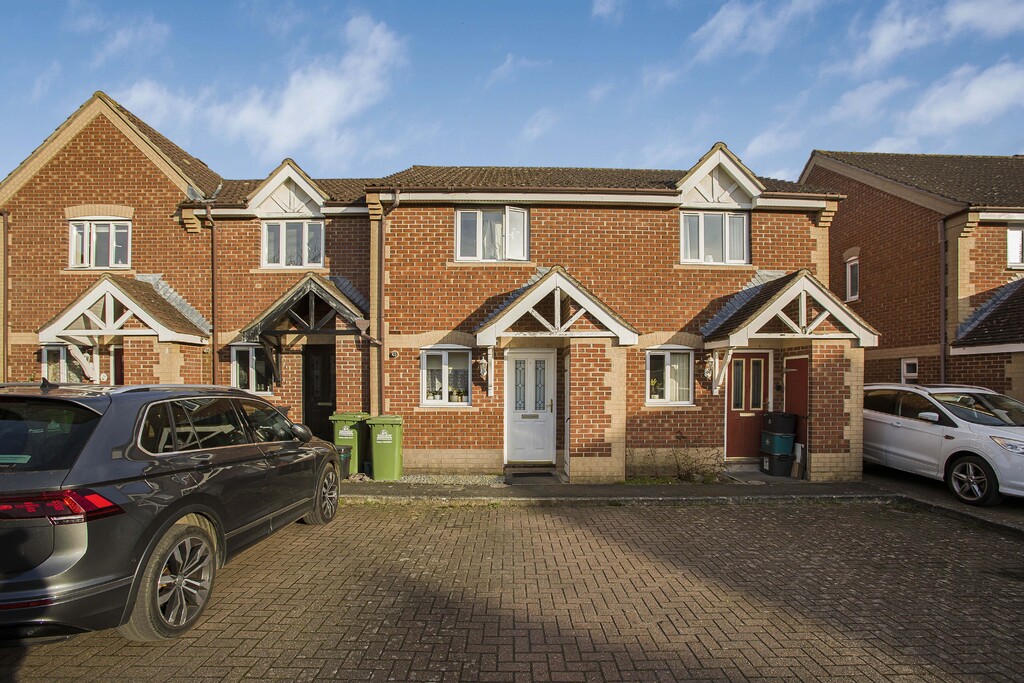 Pettys Close, Cheshunt, Waltham Cross, Hertfordshire