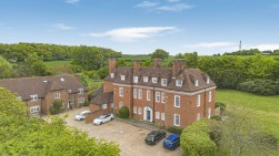 Fairshot Court, Woodcock Hill, Sandridge, St. Albans, Hertfordshire