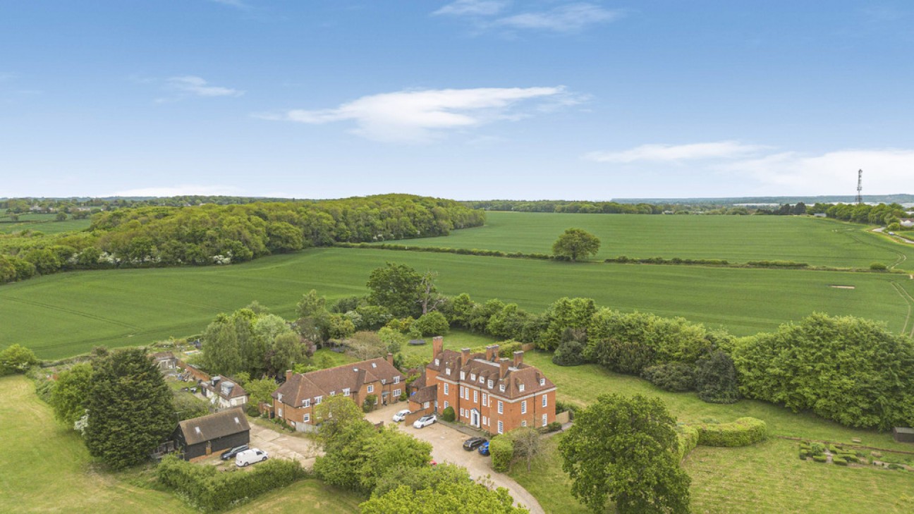 Fairshot Court, Woodcock Hill, Sandridge, St. Albans, Hertfordshire