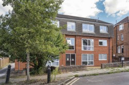 Carlisle Avenue, St. Albans, Hertfordshire