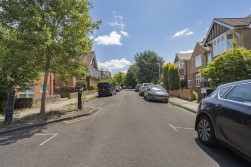 Carlisle Avenue, St. Albans, Hertfordshire