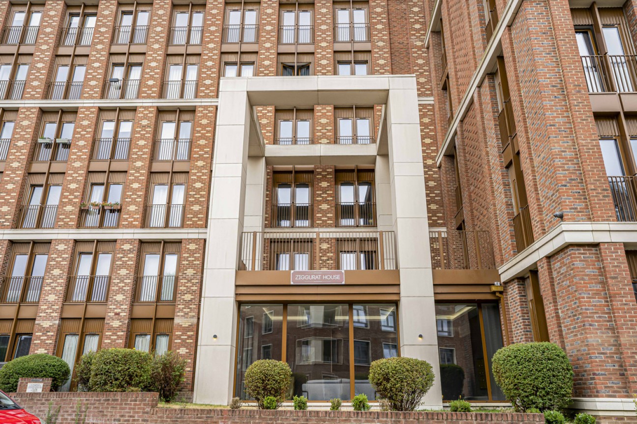 Ziggurat House, 25 Grosvenor Road, St. Albans, Hertfordshire