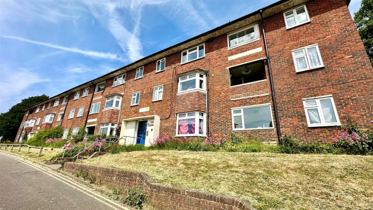 Canterbury Drive, Brighton