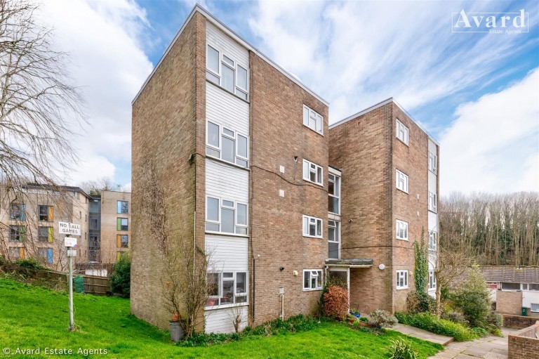 Burstead Close, Brighton