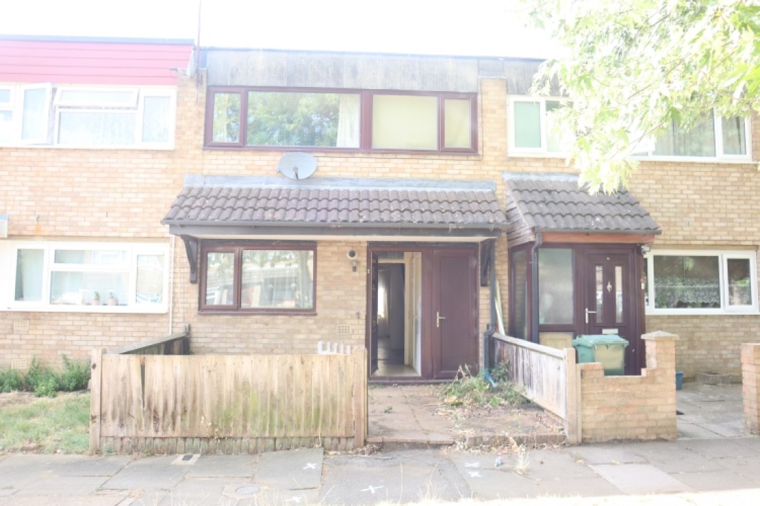 Langdale Close, Bletchley, Milton Keynes, MK2 3QA