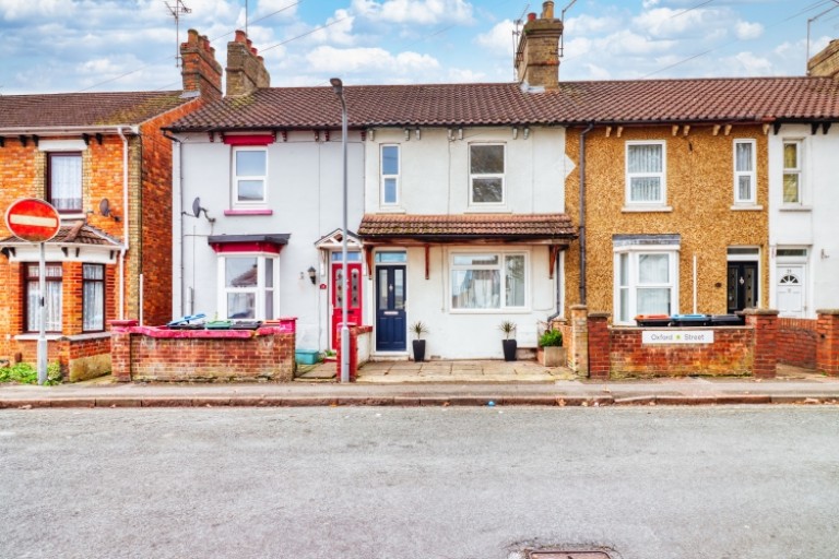 Oxford Street, Bletchley, Milton Keynes, Buckinghamshire, MK2