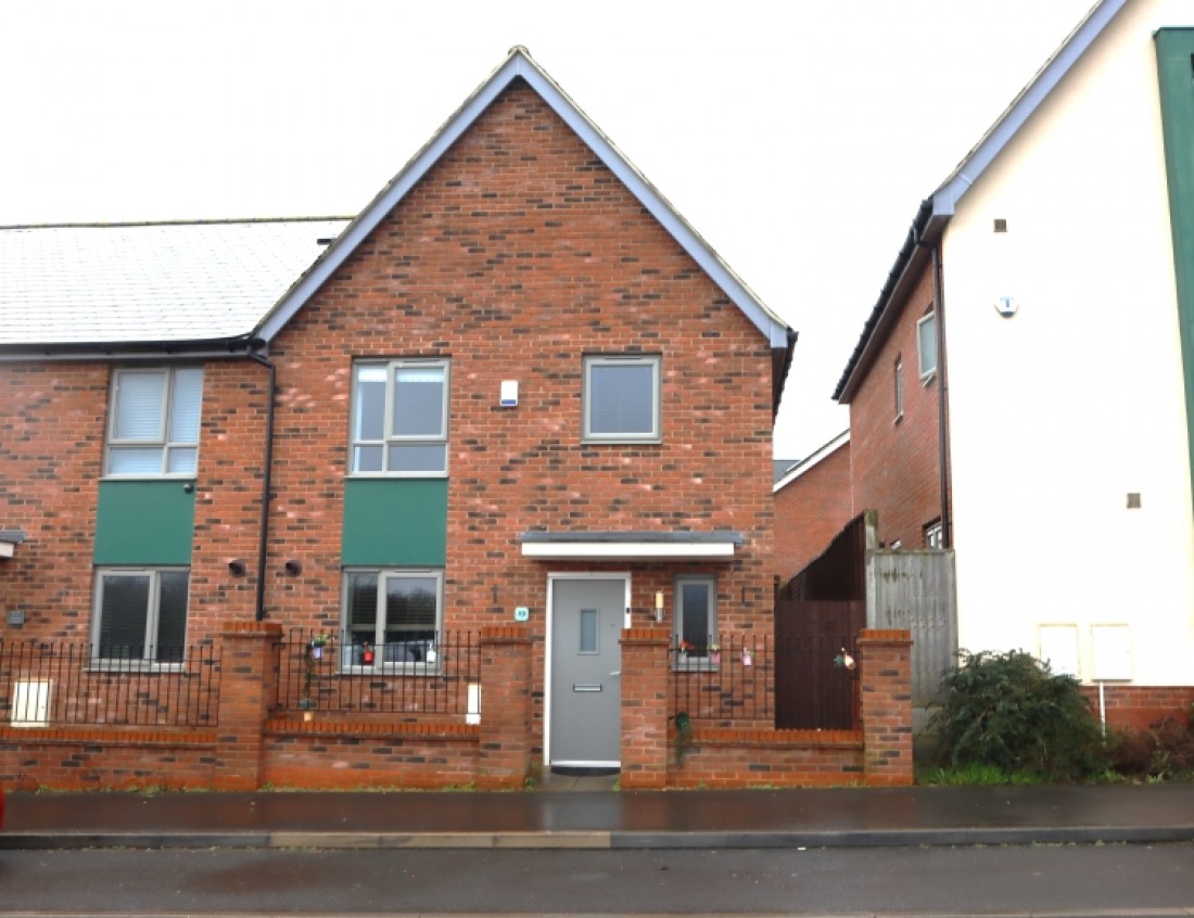 Randall Avenue, Whitehouse, Milton Keynes, MK8