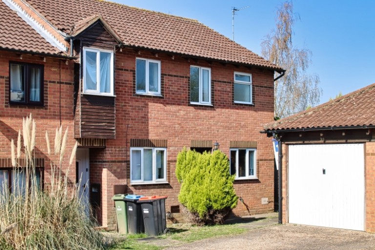 Hexham Gardens, Bletchley, Milton Keynes, MK3