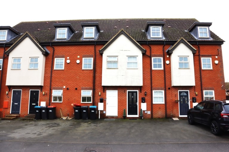 Killerton Close, Westcroft, Milton Keynes, Buckinghamshire, MK4