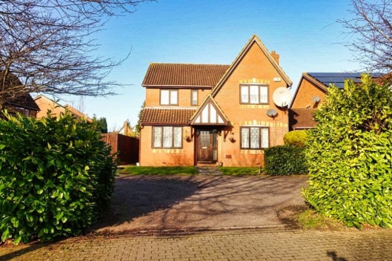 Egerton Gate, Shenley Brook End, Milton Keynes