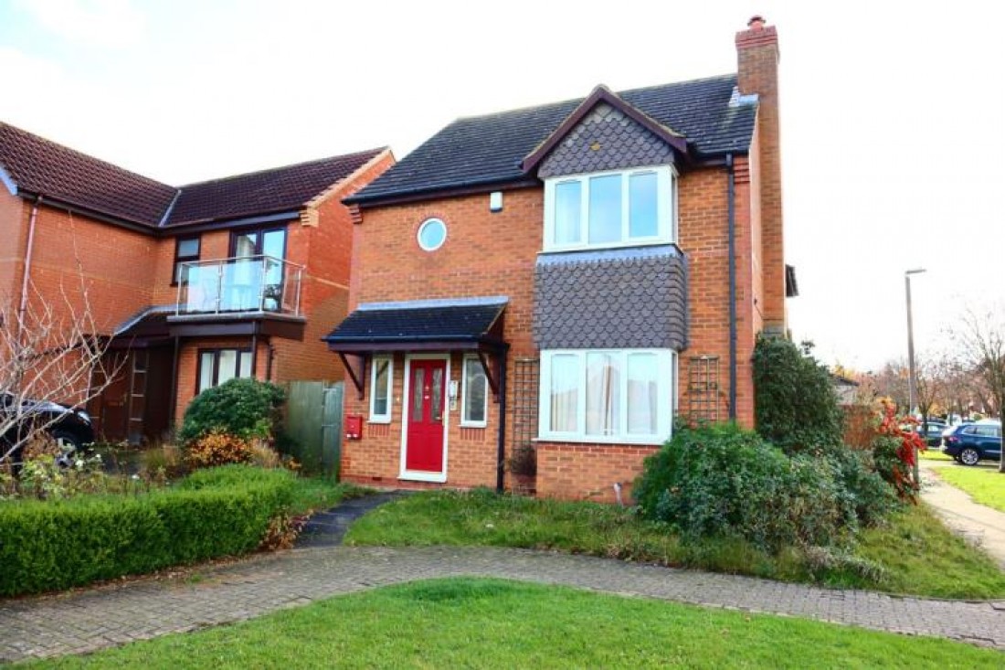 Lynmouth Crescent, Furzton, Milton Keynes, MK4