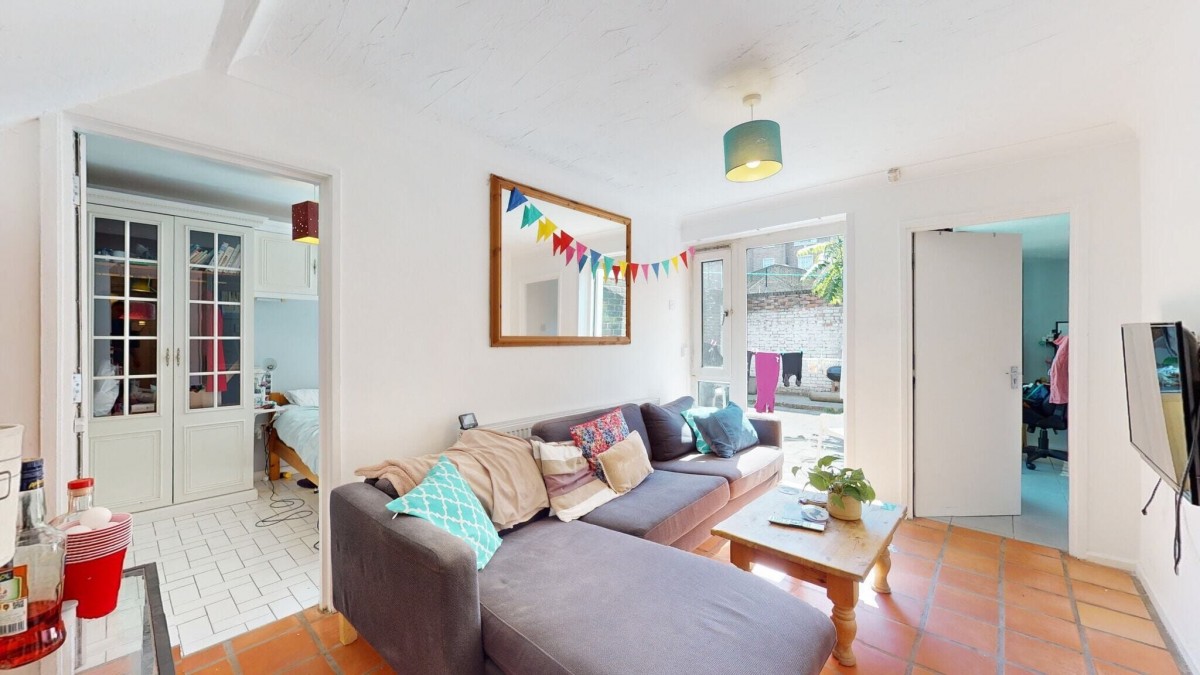 Elia Mews, London, N1