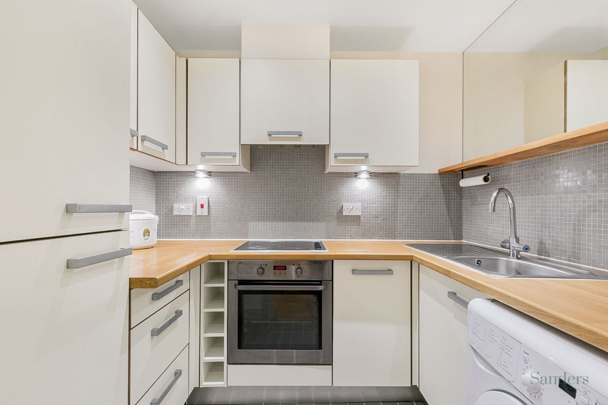 Colefax Building, Plumbers Row London, E1