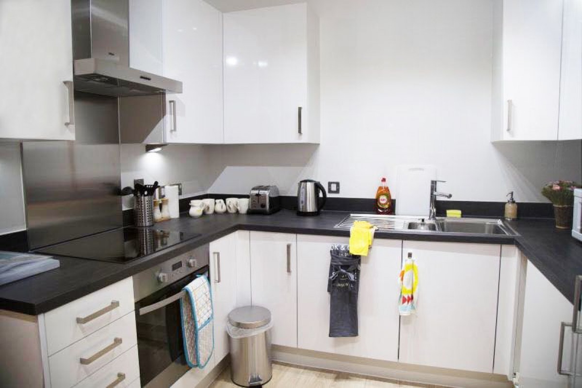 Eddington Court, Silvertown Way, E161GW