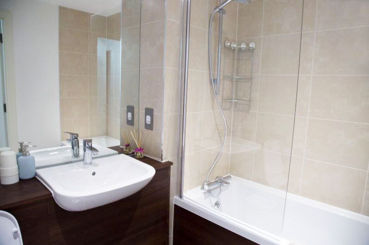 Eddington Court, Silvertown Way, E161GW