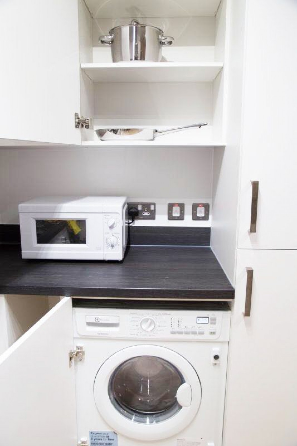 Eddington Court, Silvertown Way, E161GW