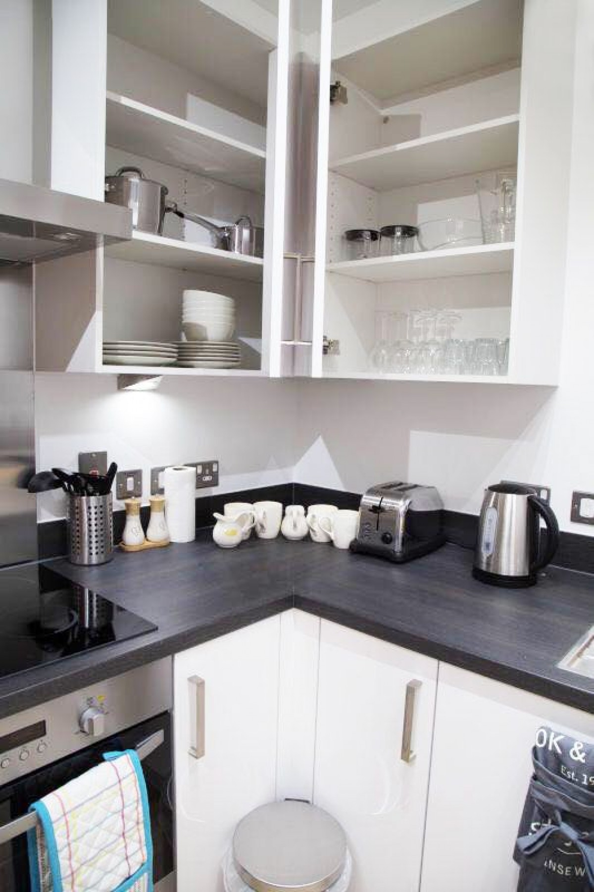 Eddington Court, Silvertown Way, E161GW