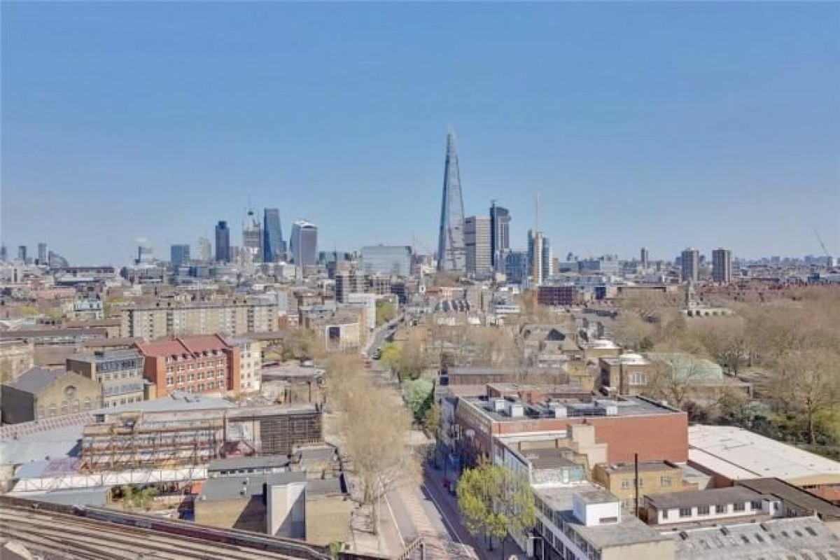 Southwark Bridge Road, London, SE1