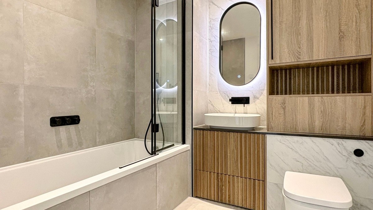 Halcyon House, Eden Place, London, E16