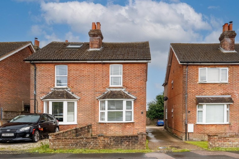 Alderbrook Cottages, Crowborough