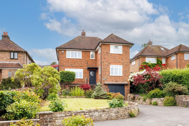 Harlequin Lane, Crowborough