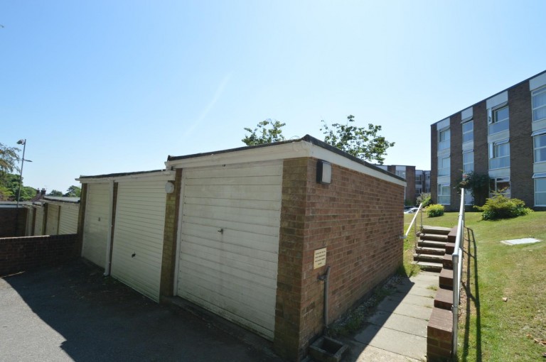 Garage at Kings Court