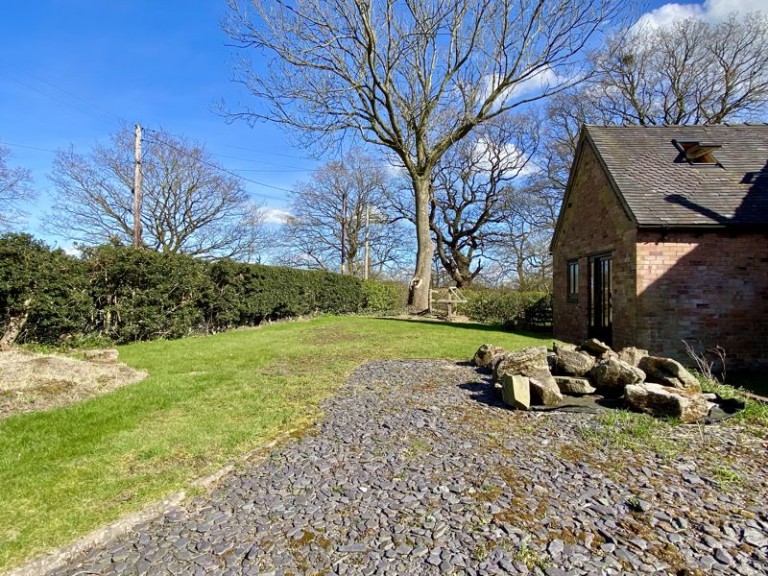 Heath Road, Bromstead, Newport