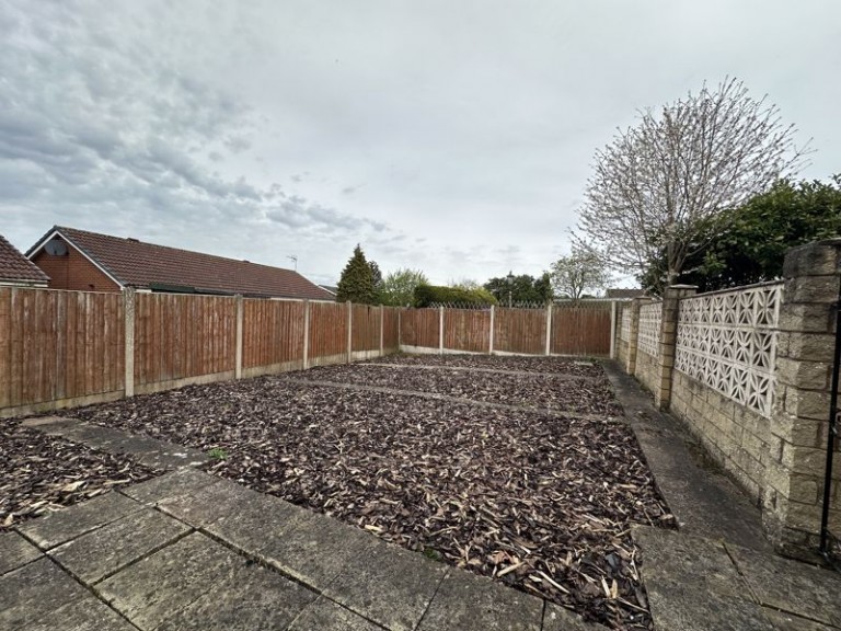 Longford Road, Newport