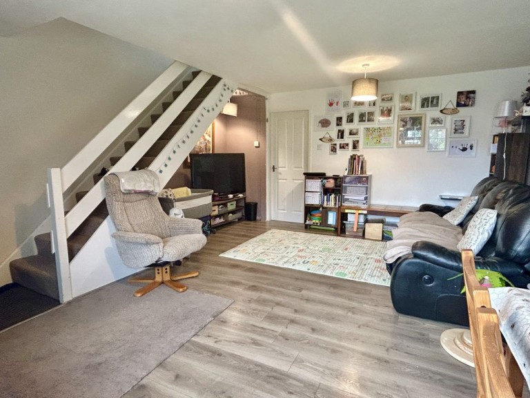 Broomfield Place, Newport