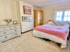Vineyard Road, Newport