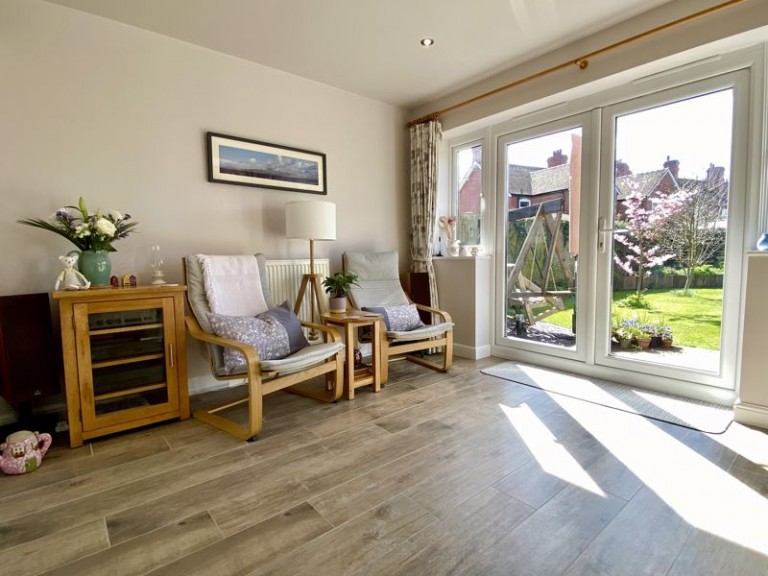 Audley Avenue, Newport