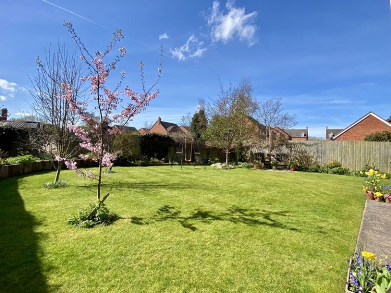 Audley Avenue, Newport