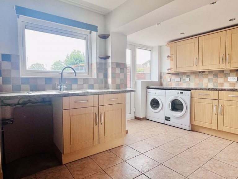 Gravelly Drive, Newport