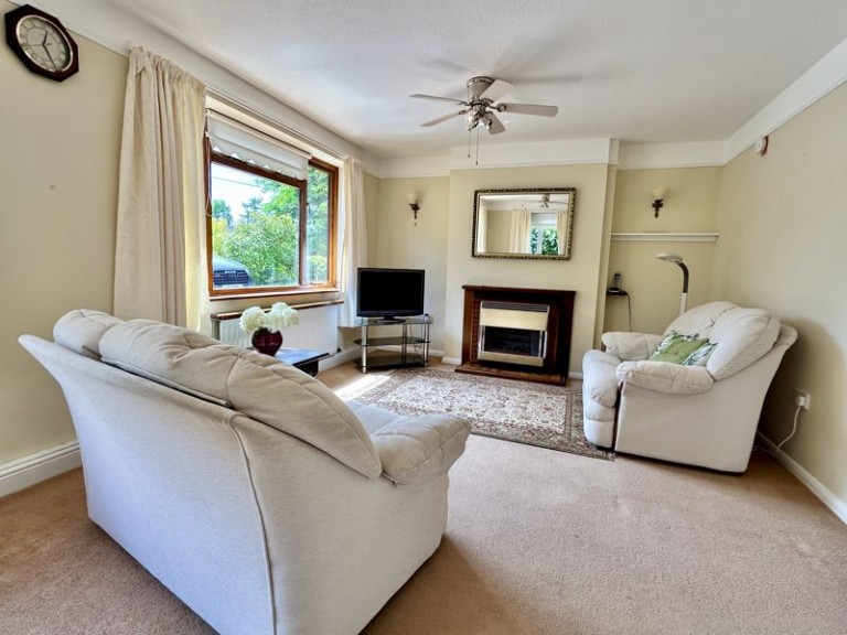 Newport Road, Edgmond, Newport