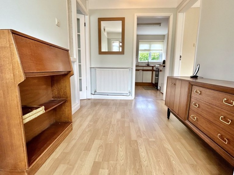 Newport Road, Edgmond, Newport
