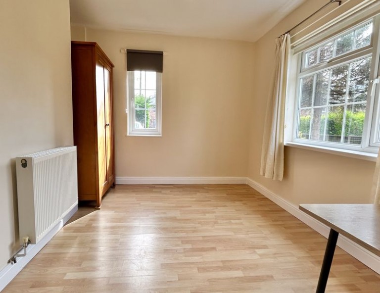 Vauxhall Crescent, Newport