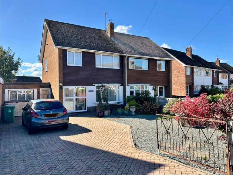 Barnmeadow Road, Newport