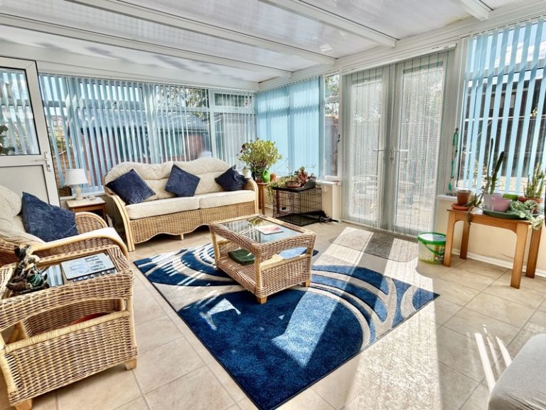 Barnmeadow Road, Newport