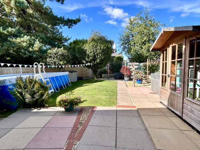 Chetwynd Grove, Newport