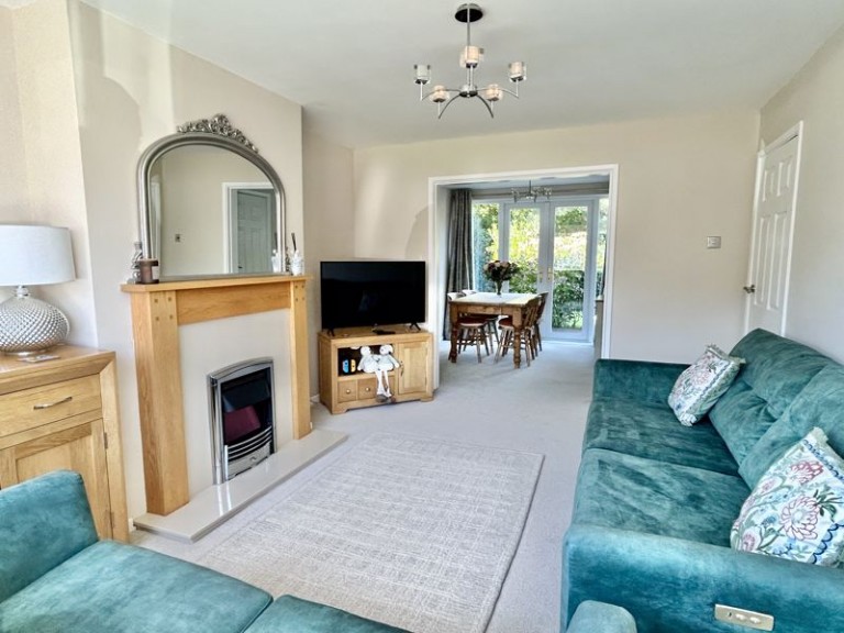 Chetwynd Grove, Newport