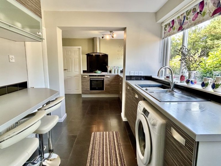 Chetwynd Grove, Newport