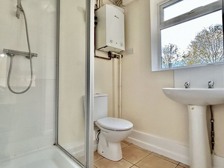 Barnmeadow Road, Newport