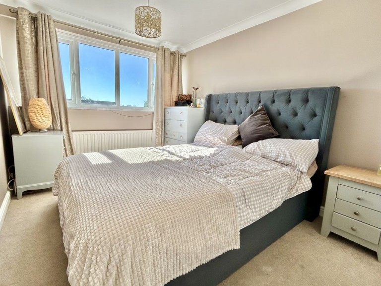 Chetwynd Grove, Newport