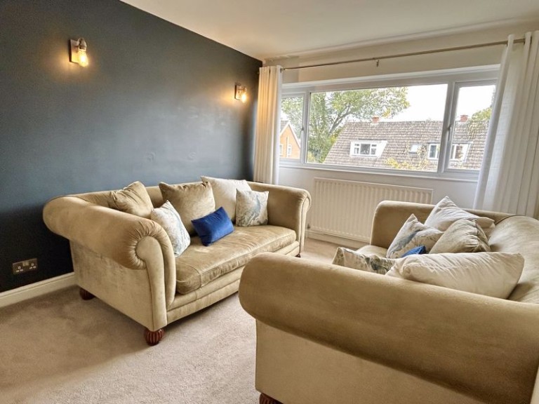 Chetwynd Grove, Newport